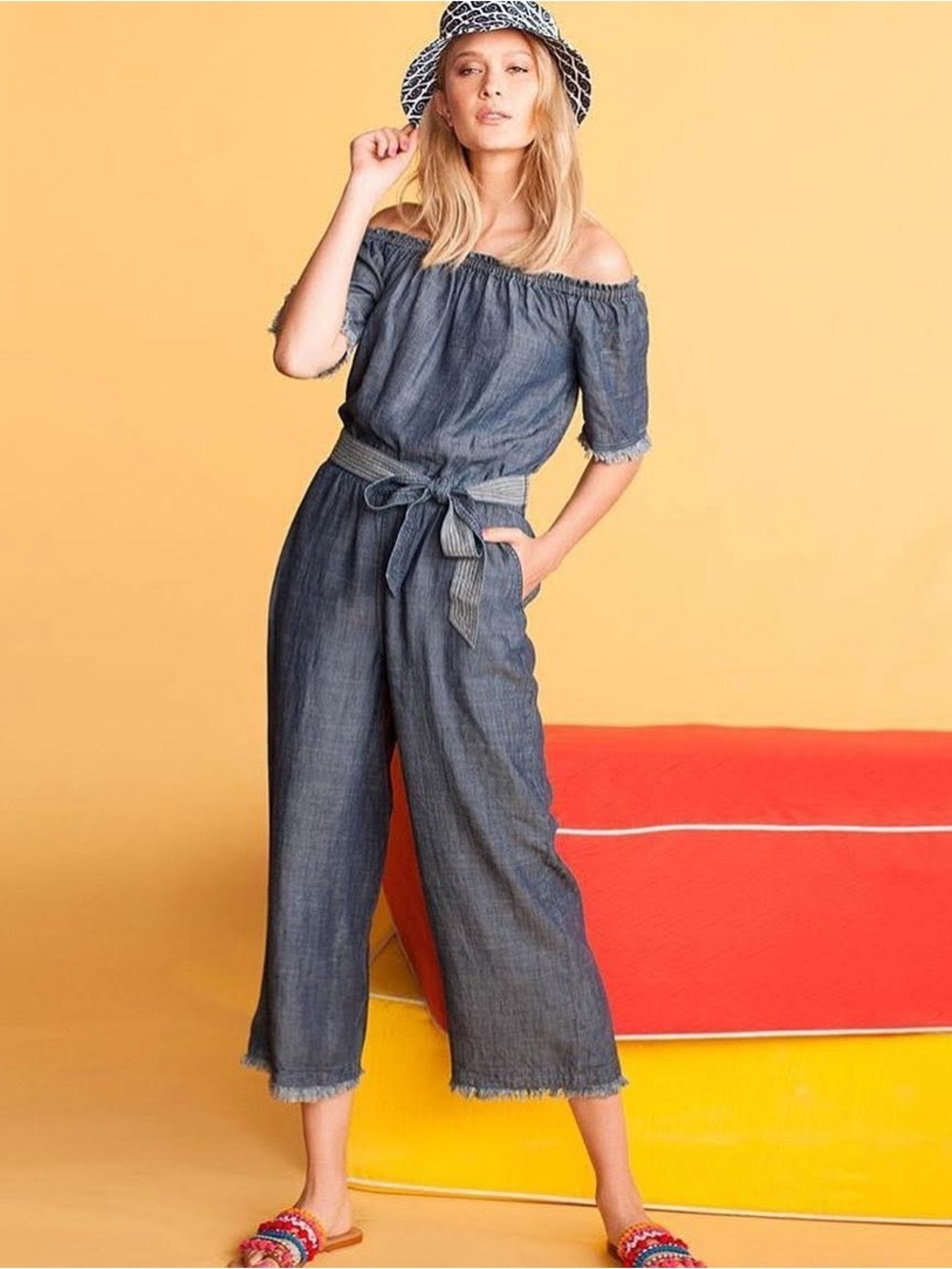 TRINA TURNK Off-Shoulder Chambray Denim Jumpsuit Raw Hem Fray Linen Size M